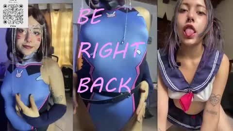 Snapshot of violet_hentai01 chatting on May 3, 11:11 pm Violete Hentai01 online show from May 3, 11:11 pm