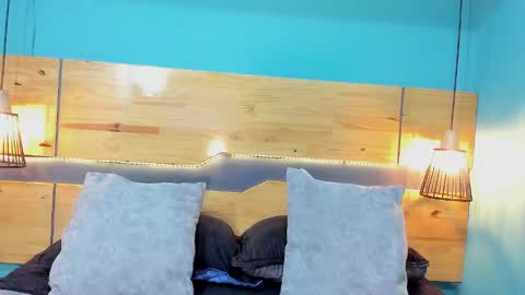 Snapshot of violet_prince1 chatting on September 11, 12:05 pm Sweet Shy Violet online show from September 11, 12:05 pm