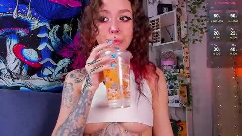 Violet online show from March 23, 4:27 am