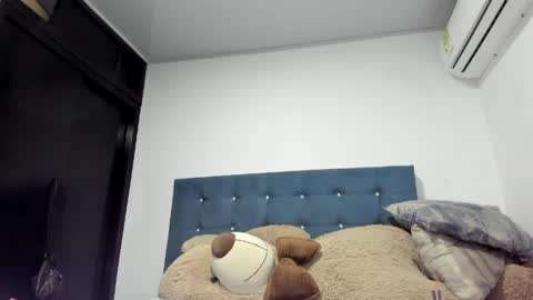 violeta_bigboobs_25_ online show from April 7, 2:45 am