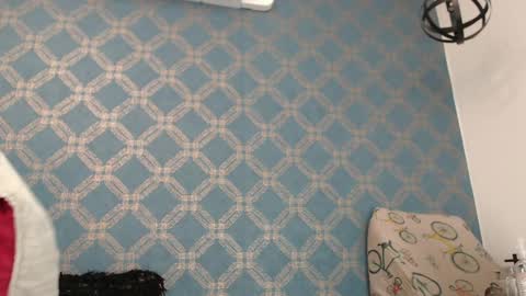 Snapshot of violeta_cute18 chatting on December 6, 1:18 am Violeta online show from December 6, 1:18 am