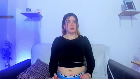 Snapshot of violeta_cutee chatting on February 18, 2:57 pm Violeta online show from February 18, 2:57 pm