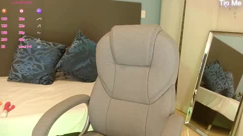 Snapshot of violeta_leon chatting on September 30, 6:29 am Violeta leon online show from September 30, 6:29 am