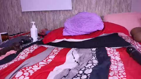 Snapshot of violeta_london chatting on February 25, 9:20 am violeta london online show from February 25, 9:20 am