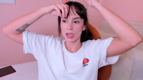 Snapshot of violeta_rodriguez_ chatting on April 27, 5:55 pm Violeta Rodriguez online show from April 27, 5:55 pm