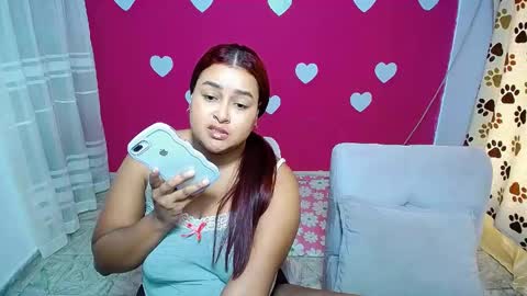 Snapshot of violeta_rouses chatting on April 18, 4:11 pm violeta_rouses online show from April 18, 4:11 pm