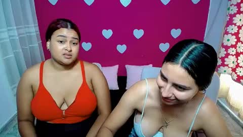 Snapshot of violeta_rouses chatting on April 25, 3:09 pm violeta_rouses online show from April 25, 3:09 pm