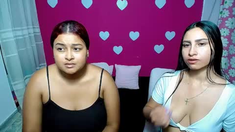 Snapshot of violeta_rouses chatting on April 26, 3:15 am violeta_rouses online show from April 26, 3:15 am