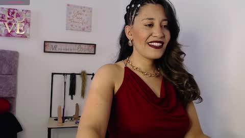 violeta_scott_ online show from April 9, 2:33 pm