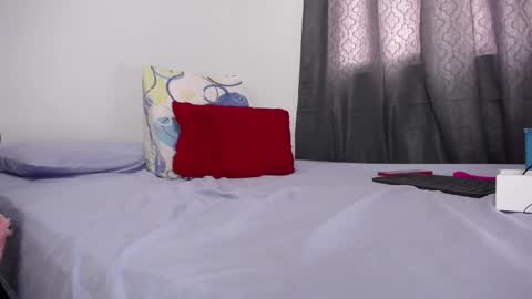 Snapshot of violeta_sorachi chatting on November 15, 9:11 pm VIOLETA SORACHI online show from November 15, 9:11 pm