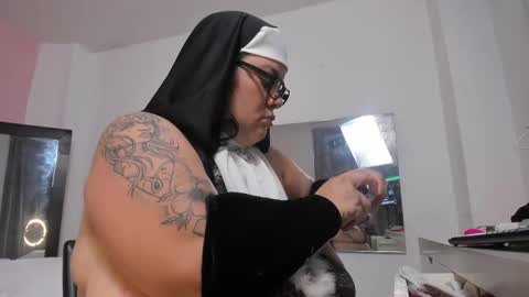 Snapshot of violetacandy111 chatting on October 31, 3:13 pm Violeta Candy Follow me I really appreciate it online show from October 31, 3:13 pm