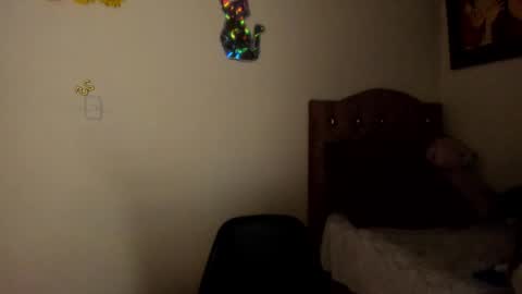 Snapshot of violetalee chatting on September 18, 1:18 am Jimena online show from September 18, 1:18 am