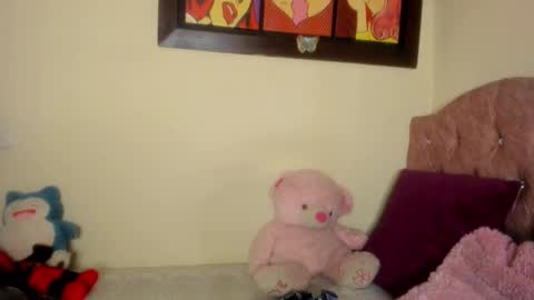 Snapshot of violetalee chatting on October 7, 3:14 am Jimena online show from October 7, 3:14 am