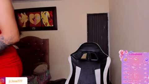 Jimena online show from April 13, 3:45 am