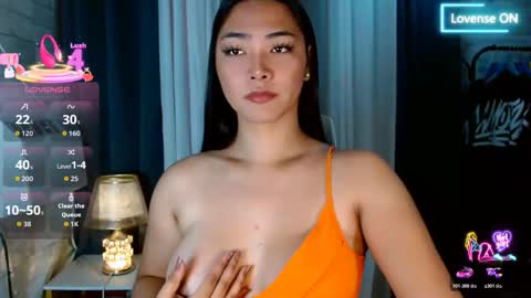 violet online show from February 18, 1:01 am