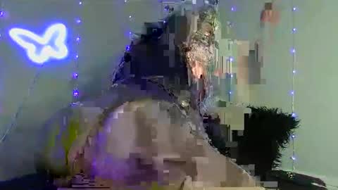 VioletDream online show from October 17, 7:22 am