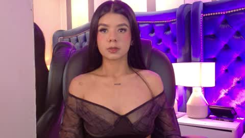 Your Princess Violet online show from October 12, 9:36 pm
