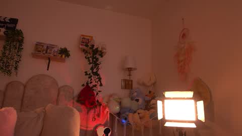 violeth___ online show from February 4, 1:17 pm