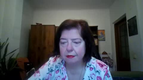 Snapshot of violetpulse chatting on December 1, 9:47 am violetpulse online show from December 1, 9:47 am