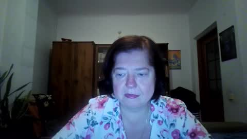 Snapshot of violetpulse chatting on December 3, 2:04 pm violetpulse online show from December 3, 2:04 pm