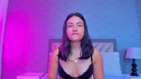 Violet Rousse online show from February 9, 4:11 pm