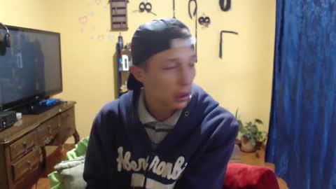 Violet777  online show from November 6, 11:00 am