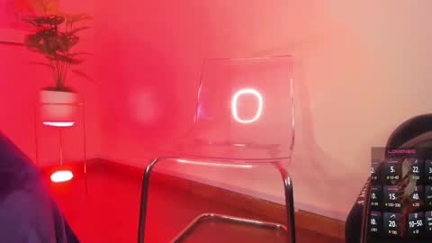 Snapshot of violett__sinclair1 chatting on November 4, 12:04 pm Violett online show from November 4, 12:04 pm