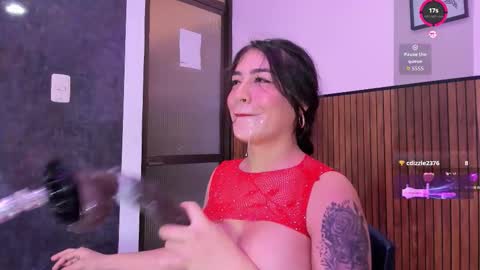 Violett online show from March 5, 9:11 pm