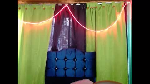 violetta_dreams online show from December 22, 7:44 pm