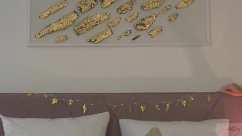 violetta_finch online show from October 23, 10:36 am