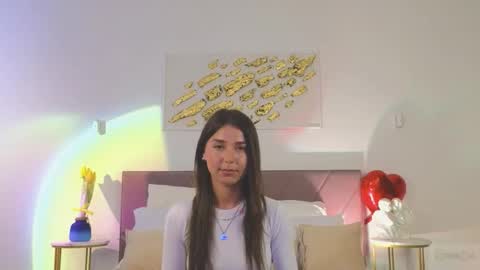 violetta_finch online show from March 14, 10:21 am