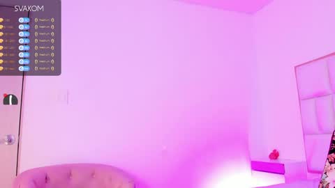 Snapshot of violetta_foxx1 chatting on April 30, 10:25 pm violeta online show from April 30, 10:25 pm