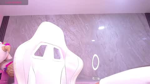 Snapshot of violetta_jhonson_v chatting on October 8, 3:48 am Violetta online show from October 8, 3:48 am