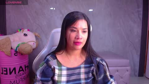 Snapshot of violetta_jhonson_v chatting on November 27, 3:08 am Violetta online show from November 27, 3:08 am