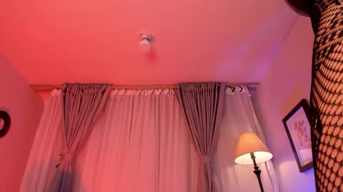 Snapshot of violetta_nur chatting on October 10, 12:53 am Violetta nur online show from October 10, 12:53 am