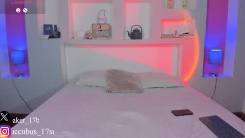 ViolettaBaker online show from October 10, 7:35 pm