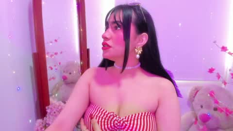 violette_laurent online show from April 22, 8:10 pm