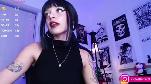 Snapshot of violettlane chatting on December 10, 10:16 pm Violeta online show from December 10, 10:16 pm