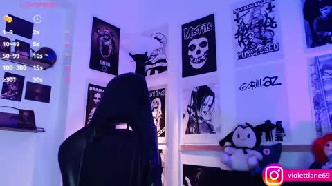 Snapshot of violettlane chatting on January 23, 4:09 am Violeta online show from January 23, 4:09 am