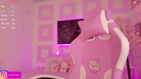 Snapshot of violettlane chatting on November 26, 2:29 pm Violeta online show from November 26, 2:29 pm