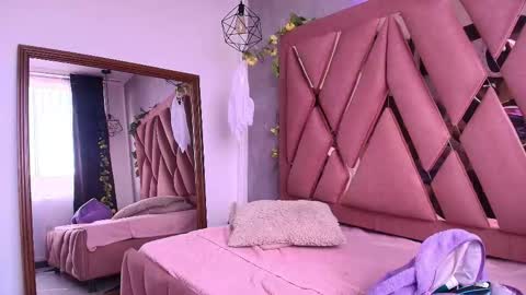 Violetta online show from November 8, 6:51 pm