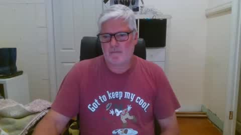 Snapshot of viper654321 chatting on January 10, 8:18 am viper654321 online show from January 10, 8:18 am