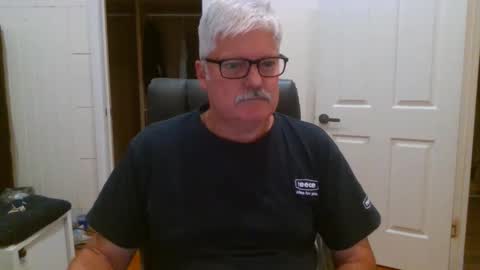 Snapshot of viper654321 chatting on September 23, 7:55 am viper654321 online show from September 23, 7:55 am