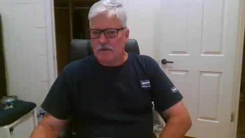 Snapshot of viper654321 chatting on September 24, 7:55 am viper654321 online show from September 24, 7:55 am