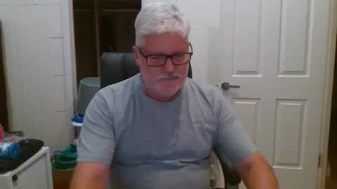 Snapshot of viper654321 chatting on November 26, 8:04 am viper654321 online show from November 26, 8:04 am