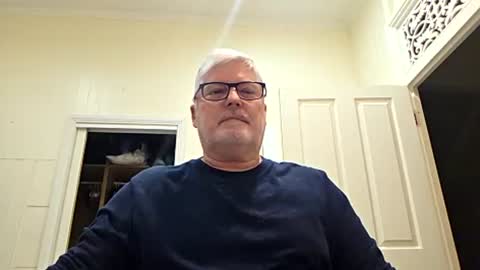 viper654321 online show from July 9, 7:45 am
