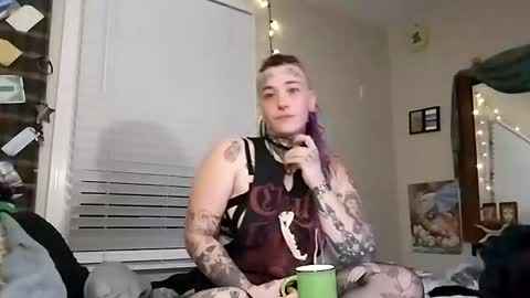 virelfluxthorne online show from May 4, 4:30 am