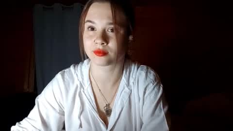 Mia online show from October 7, 5:43 pm