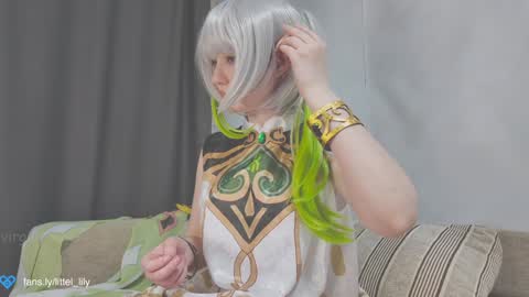 Snapshot of virgiin_lily chatting on January 12, 3:25 pm  Lily  online show from January 12, 3:25 pm