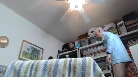 Snapshot of vitalaes chatting on March 2, 2:43 pm Latin Romantic online show from March 2, 2:43 pm